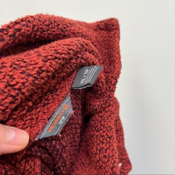 Merrell Button Cowl Neck - Picture 5 of 7